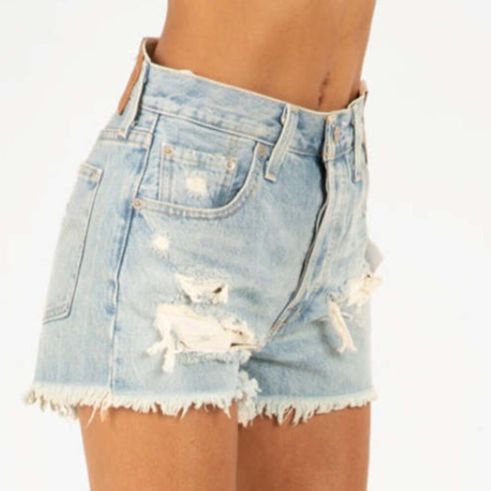 LEVI'S 501 Original Shorts Fault Line Premium Distressed 56327-0012 - Size W26